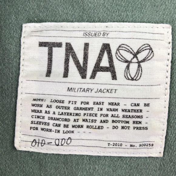 Aritzia TNA Olive Green Utility Military Shirt Jacket - Picture 4 of 13